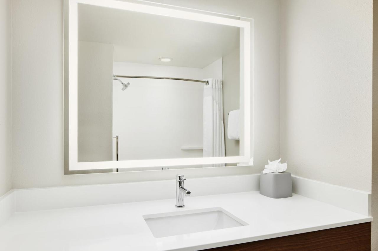 Holiday Inn Express Hotel & Suites Port St. Lucie West By Ihg Buitenkant foto
