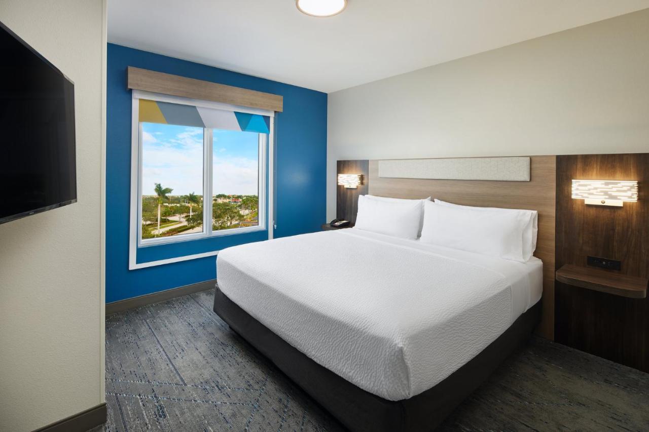 Holiday Inn Express Hotel & Suites Port St. Lucie West By Ihg Buitenkant foto
