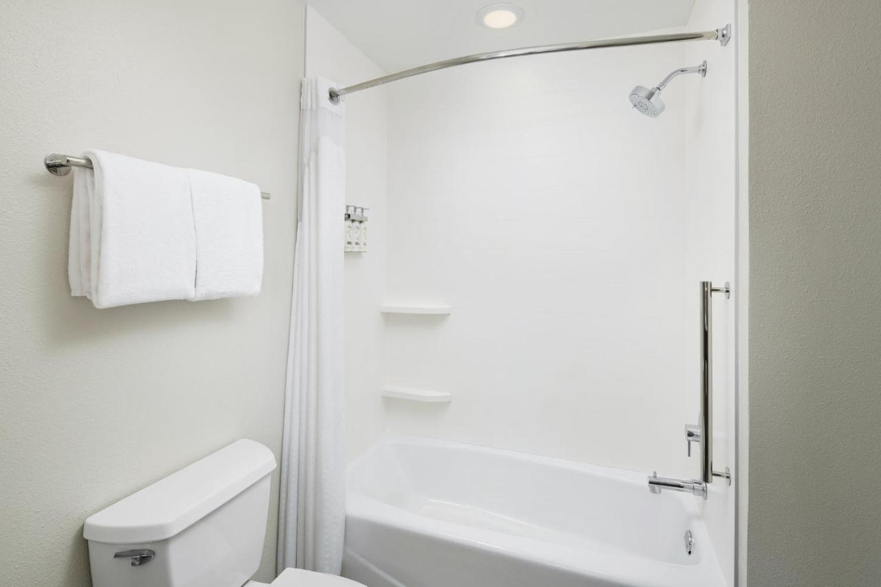 Holiday Inn Express Hotel & Suites Port St. Lucie West By Ihg Buitenkant foto