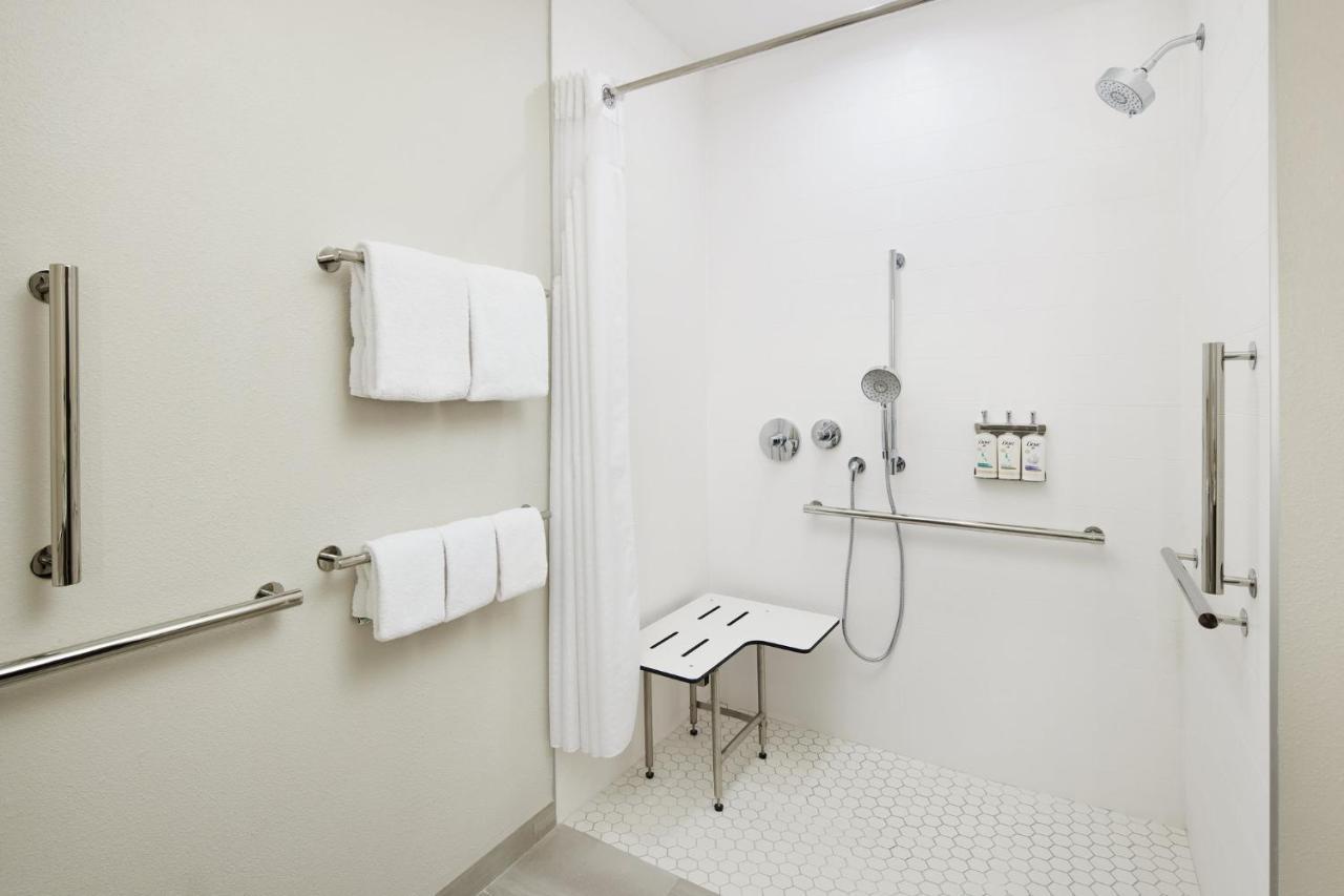 Holiday Inn Express Hotel & Suites Port St. Lucie West By Ihg Buitenkant foto