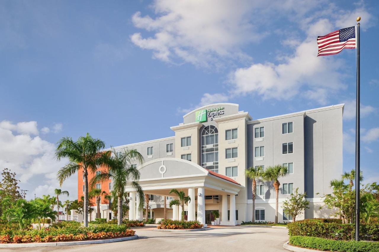 Holiday Inn Express Hotel & Suites Port St. Lucie West By Ihg Buitenkant foto