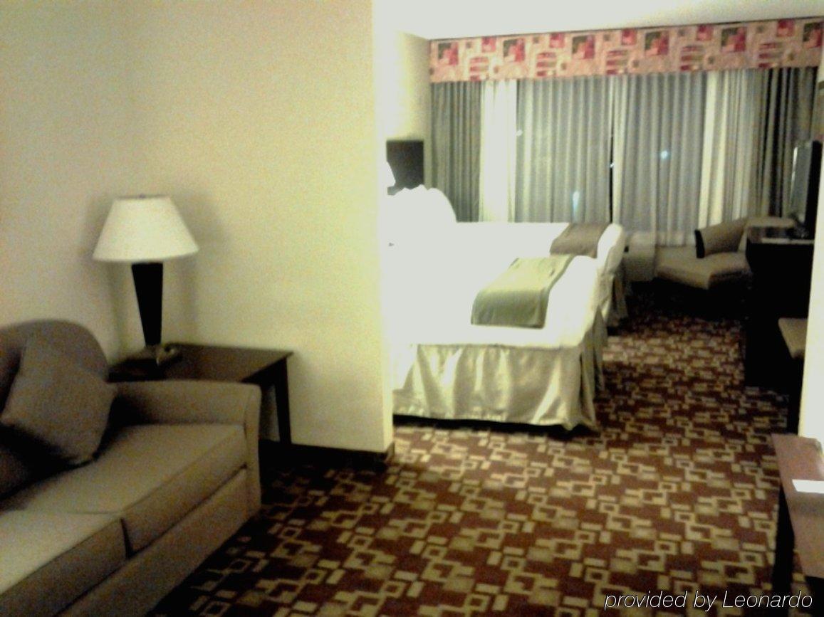 Holiday Inn Express Hotel & Suites Port St. Lucie West By Ihg Buitenkant foto