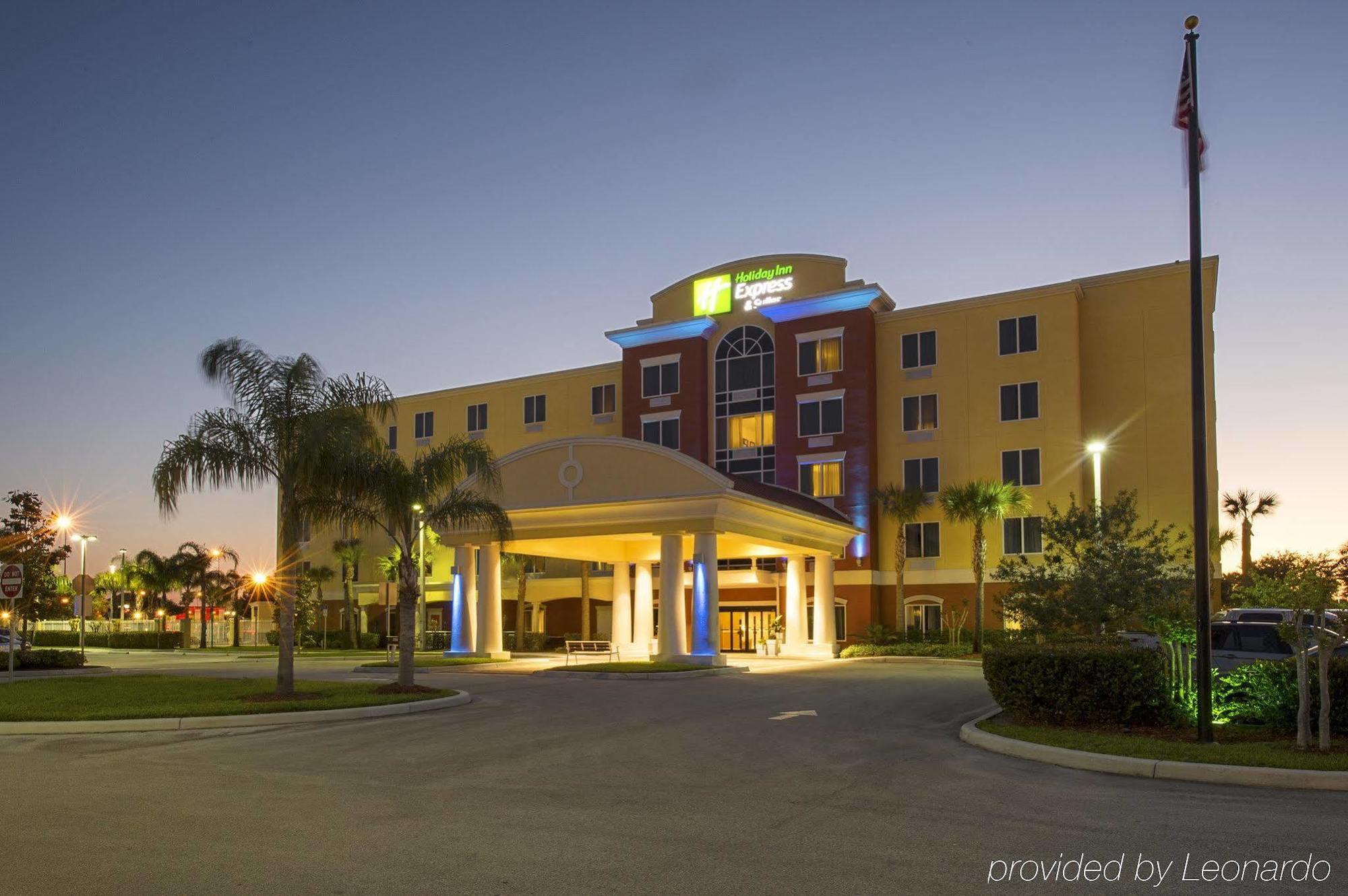 Holiday Inn Express Hotel & Suites Port St. Lucie West By Ihg Buitenkant foto
